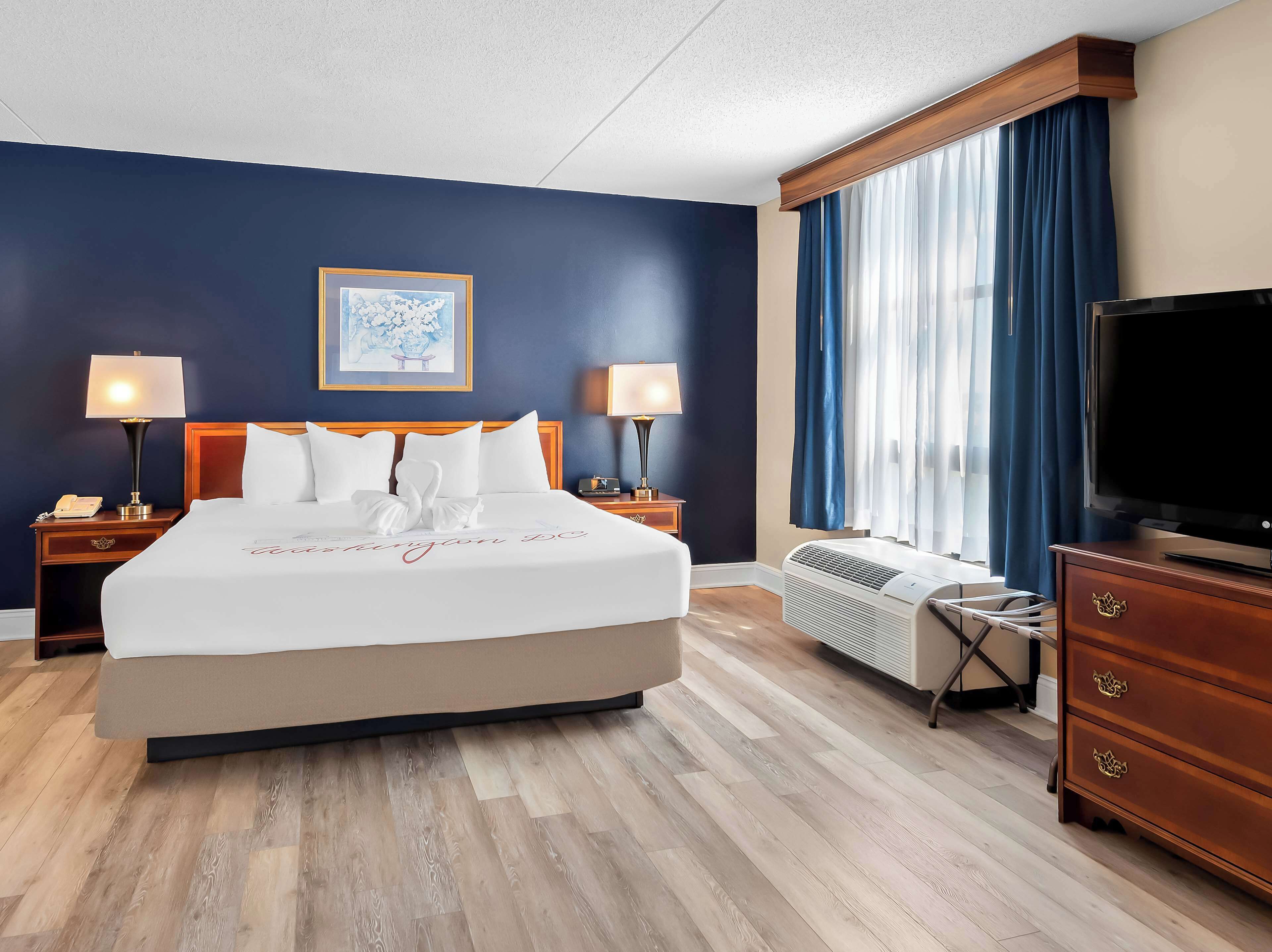In-room safe, desk, laptop workspace, blackout drapes