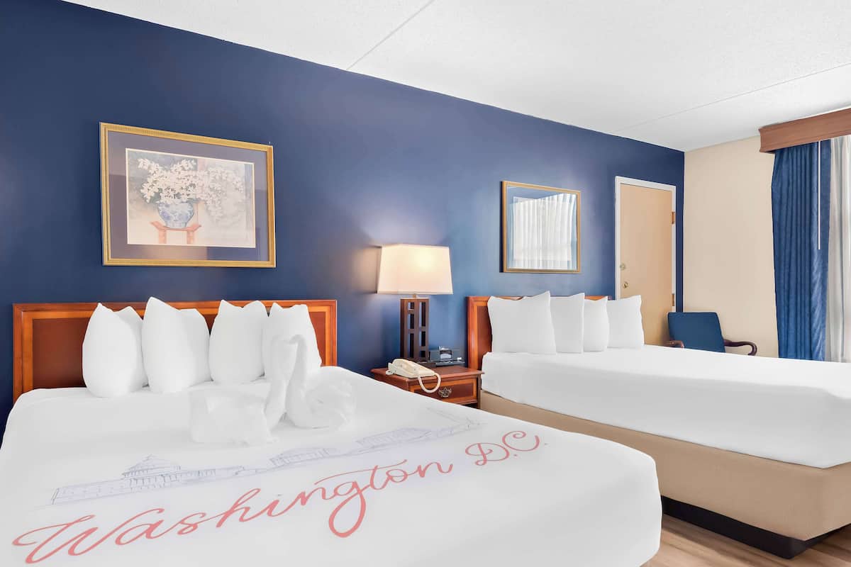 In-room safe, desk, laptop workspace, blackout drapes