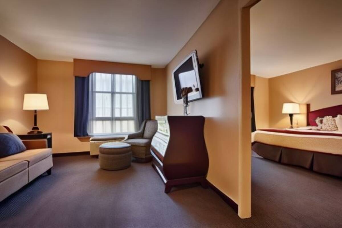 In-room safe, desk, laptop workspace, blackout drapes