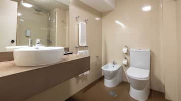 Minibar, in-room safe, desk, blackout curtains