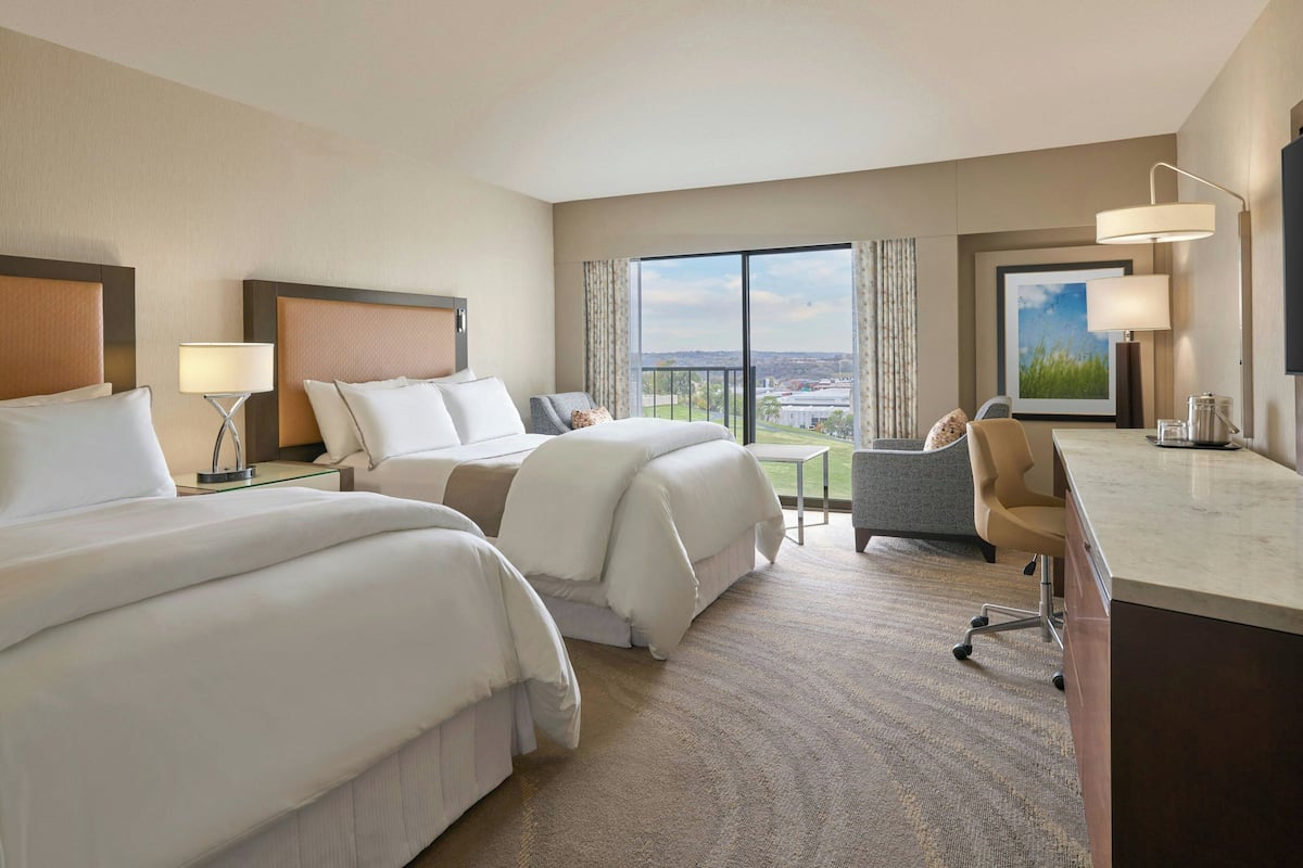 Traditional Room, 2 Double Beds, Non Smoking | Premium bedding, pillowtop beds, in-room safe, desk