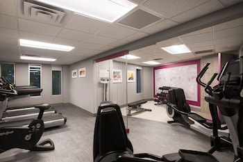 Fitness center at Crowne Plaza Portland-Lake Oswego, an IHG Hotel