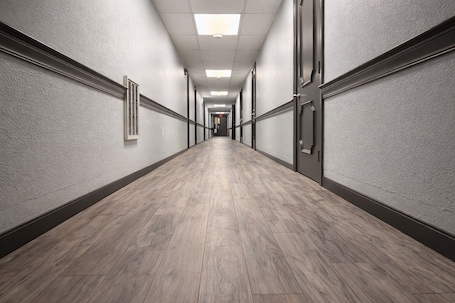 Hallway. Days Inn by Wyndham Amherst OH – Near Cleveland, Cedar Point & Lake Erie