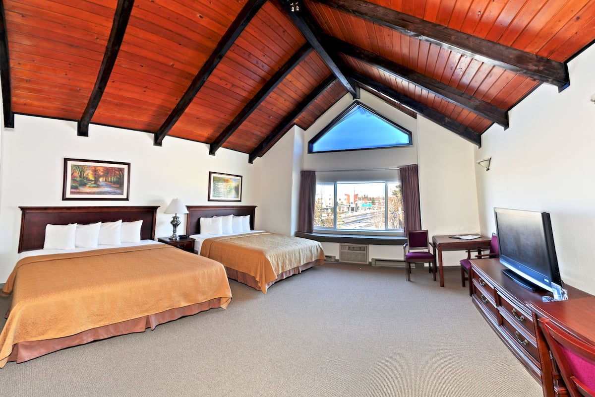 pillow-top beds, in-room safe, desk, blackout curtains