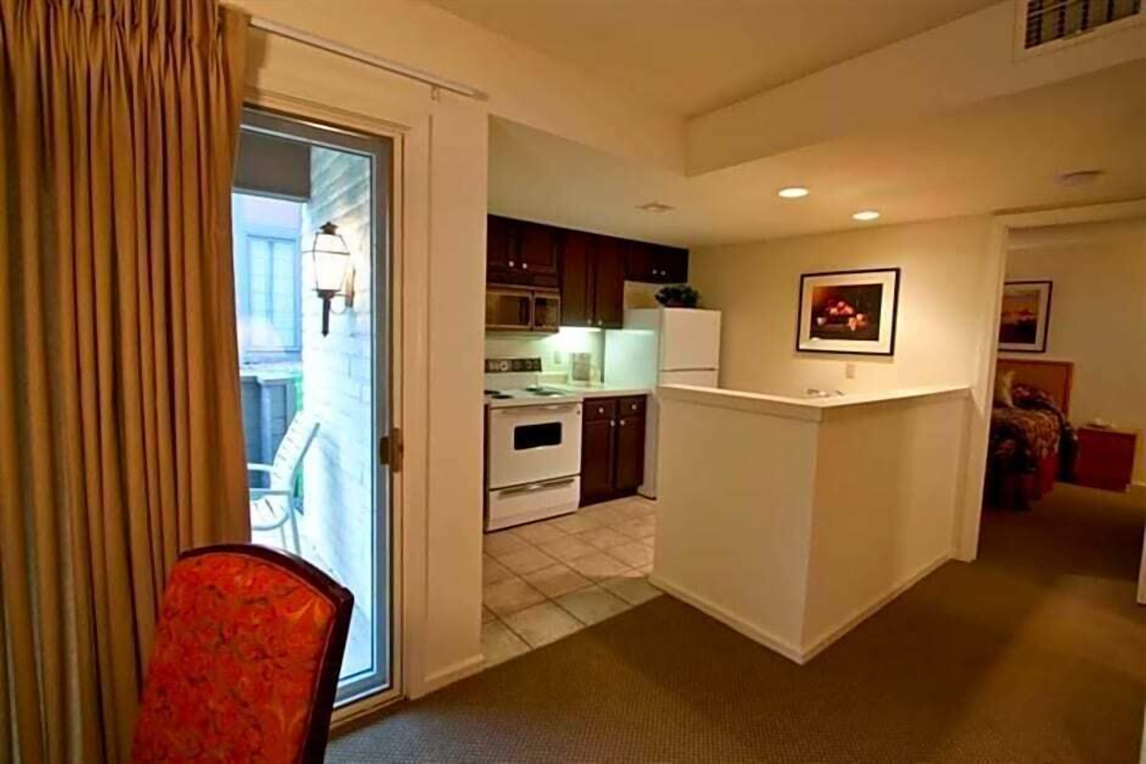 Privékeuken | Een koelkast, een microgolfoven, een koffiezetapparaat/waterkoker