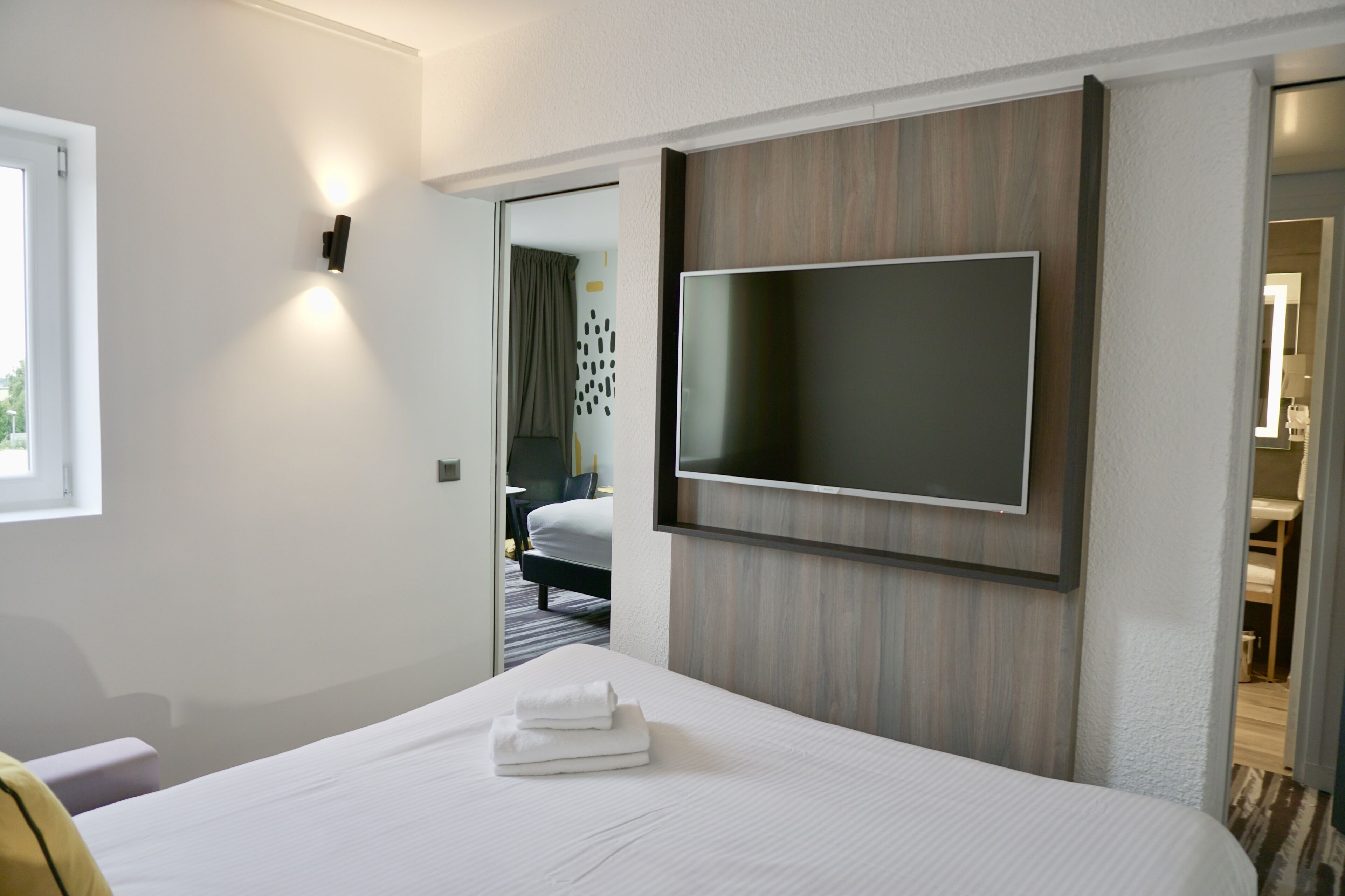 Suite, 1 Queen Bed with Sofa bed | Premium bedding, in-room safe, desk, blackout drapes