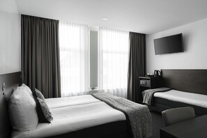 Coffres-forts dans les chambres, bureau