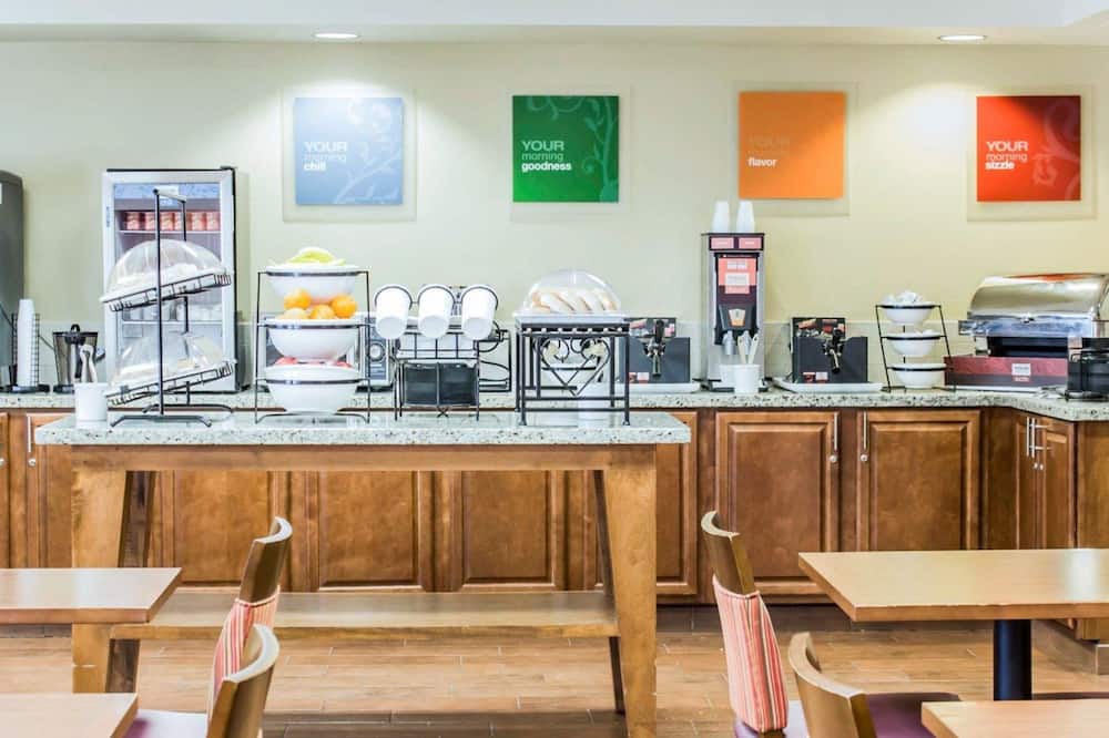 Comfort Inn Fayetteville near Fort Bragg