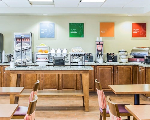 Comfort Inn Fayetteville near Fort Bragg