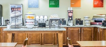 Comfort Inn Fayetteville near Fort Bragg