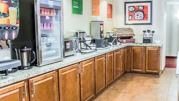Bao gồm bữa sáng buffet hàng ngày