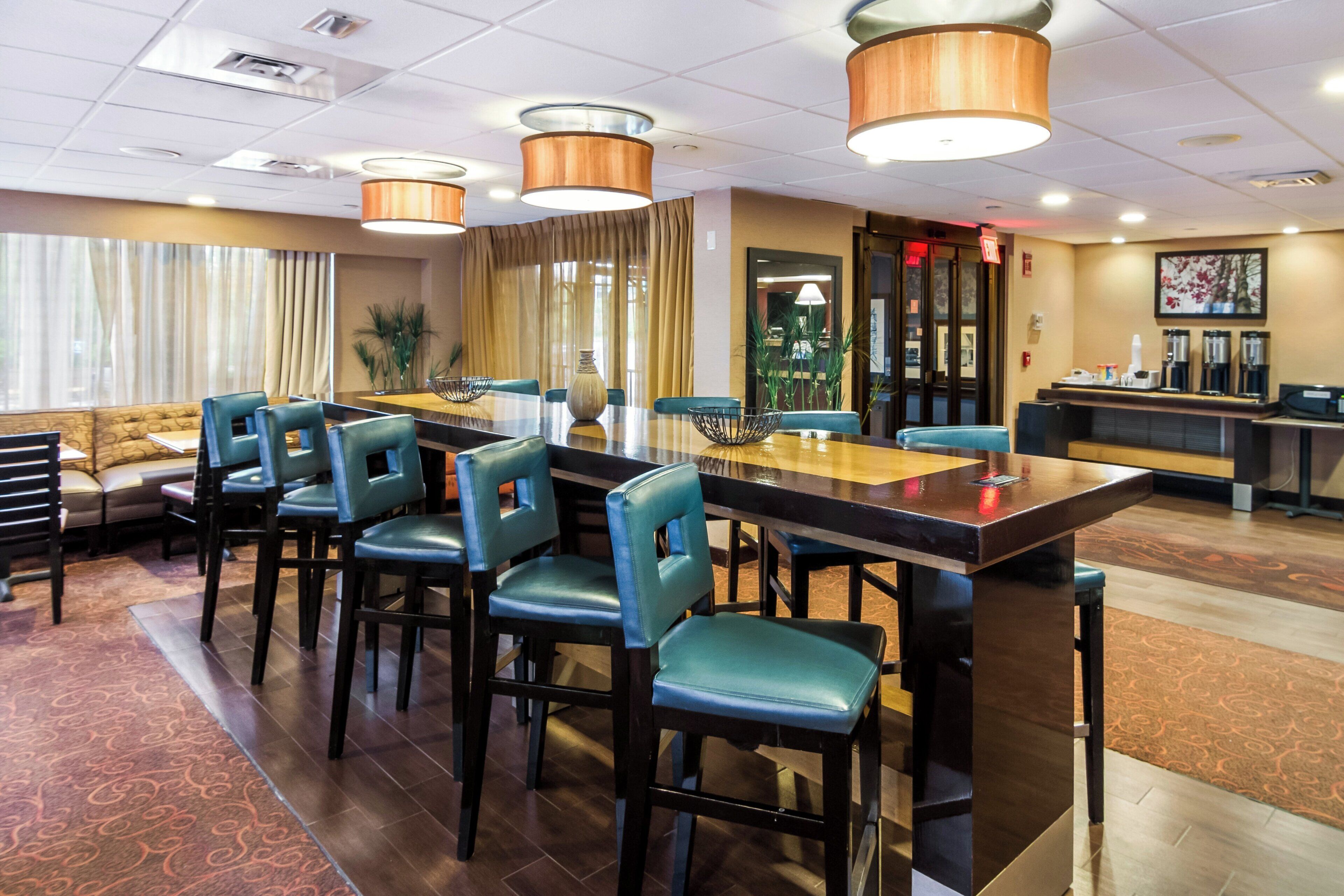 Breakfast area