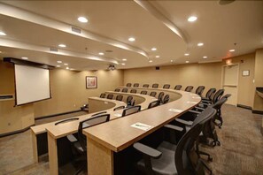 Meeting facility - Holiday Inn & Suites Windsor Ambassador Bridge by IHG (Windsor)