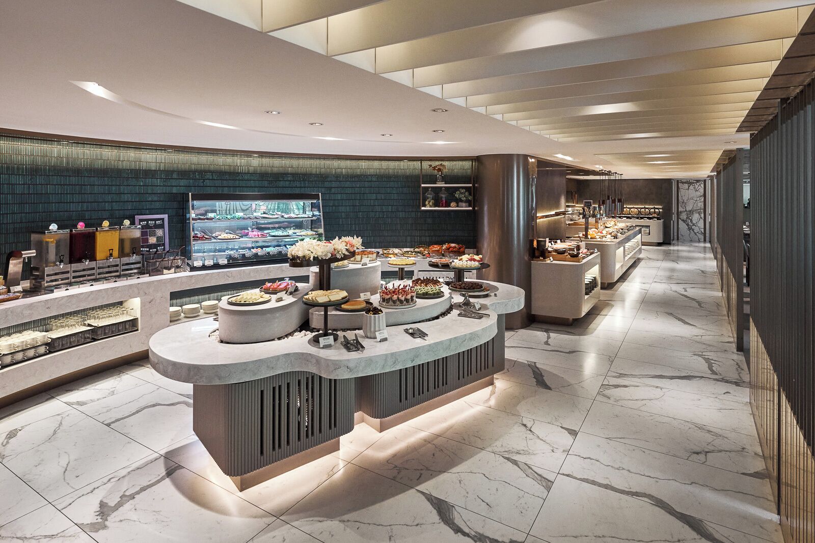 3 restaurants, lunch, dinner served; japanese cuisine