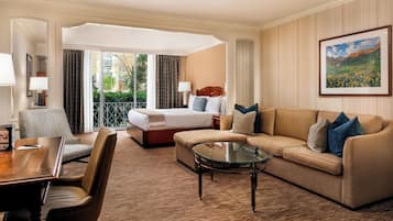 Garden 1 King | Premium bedding, minibar, in-room safe, desk