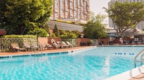 Indoor pool, seasonal outdoor pool, sun loungers