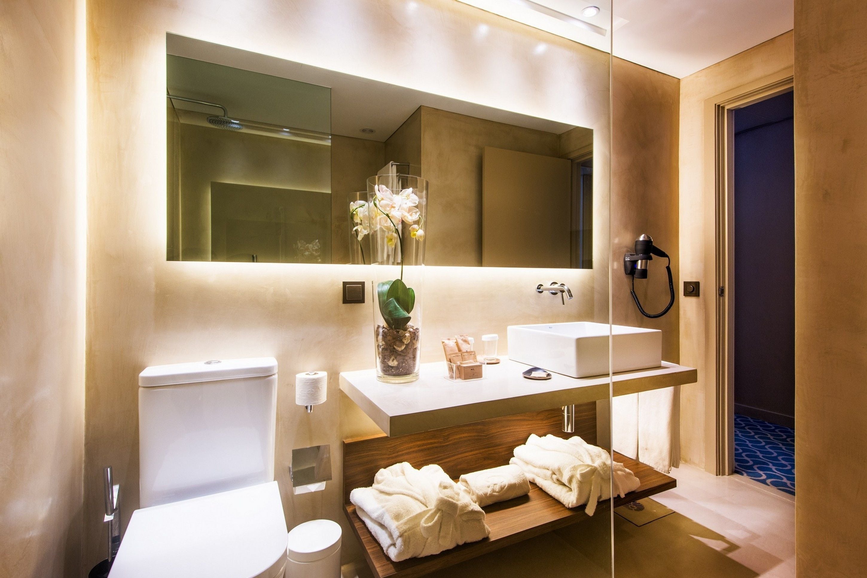 free toiletries, hair dryer, towels