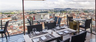 Hotel Dom Henrique Downtown