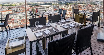Hotel Dom Henrique Downtown