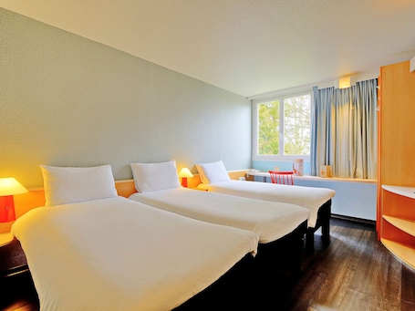 1 habitación, ropa de cama de alta calidad y decoración personalizada