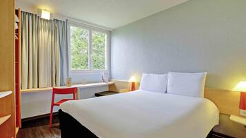 1 bedroom, premium bedding, individually decorated