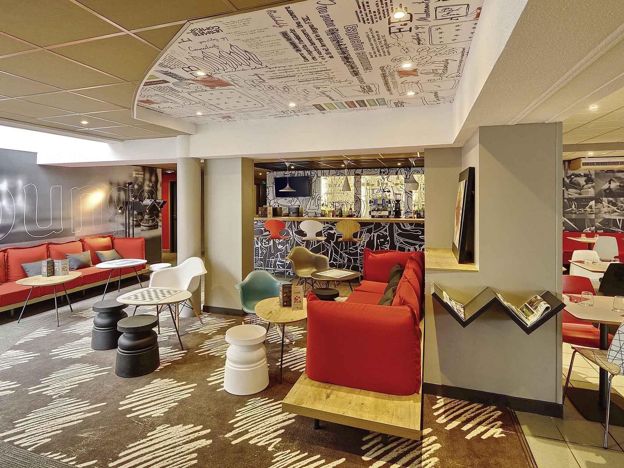 Bar (en la propiedad)