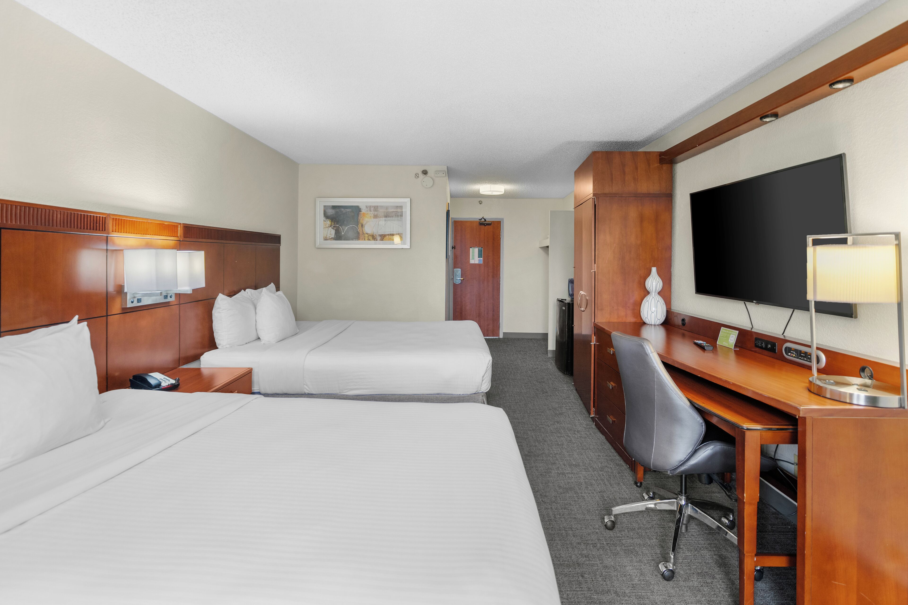 in-room safe, soundproofing, iron/ironing board, free wifi