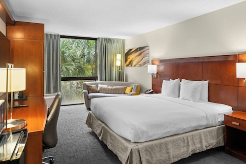 88 Palms Hotel & Event Center