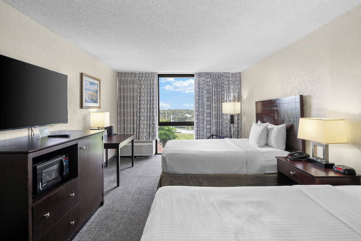 in-room safe, soundproofing, iron/ironing board, free wifi