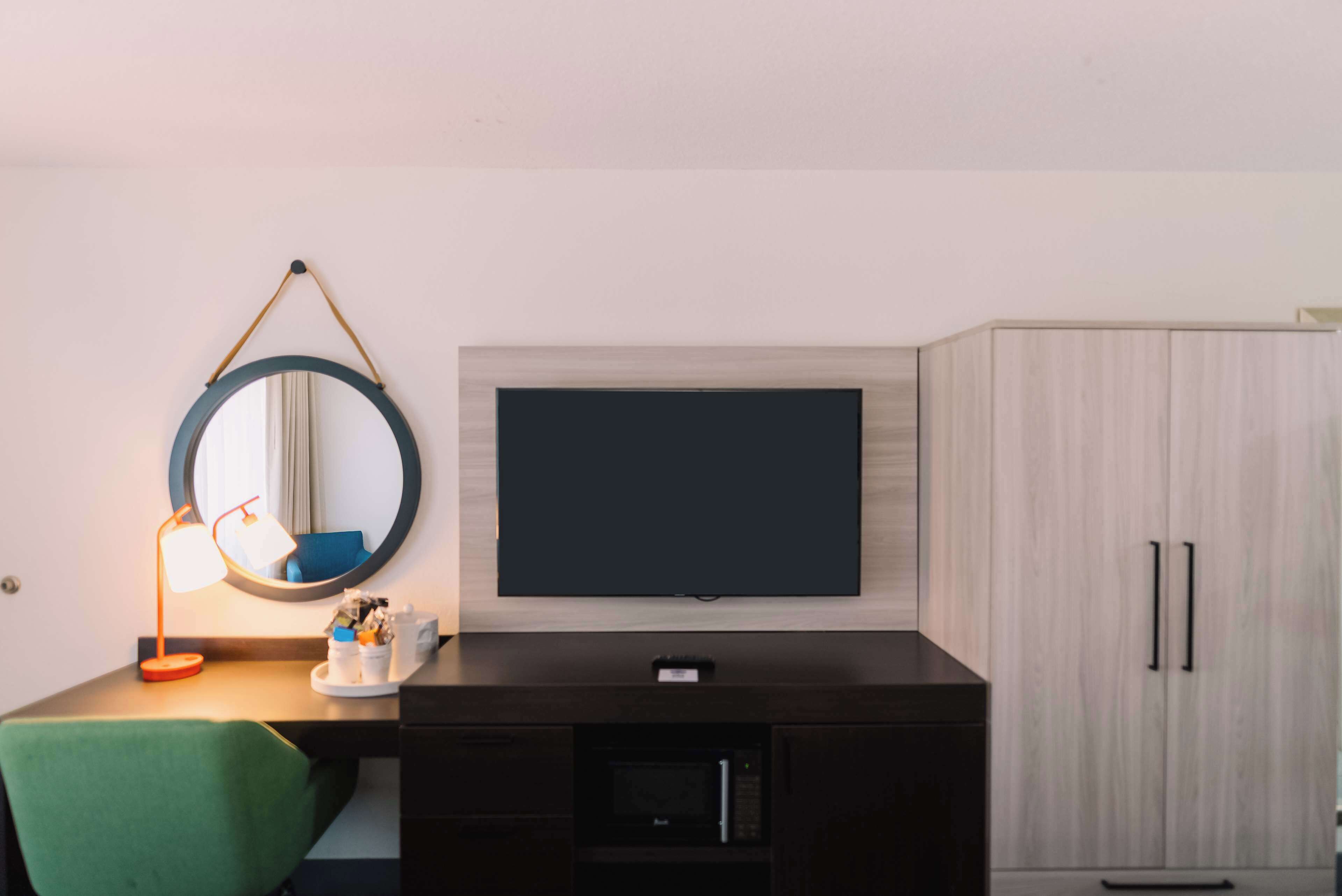 in-room safe, iron/ironing board, free wifi, bed sheets