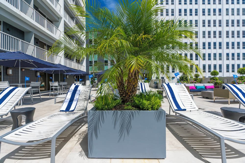 Holiday Inn New Orleans - Downtown Superdome by IHG