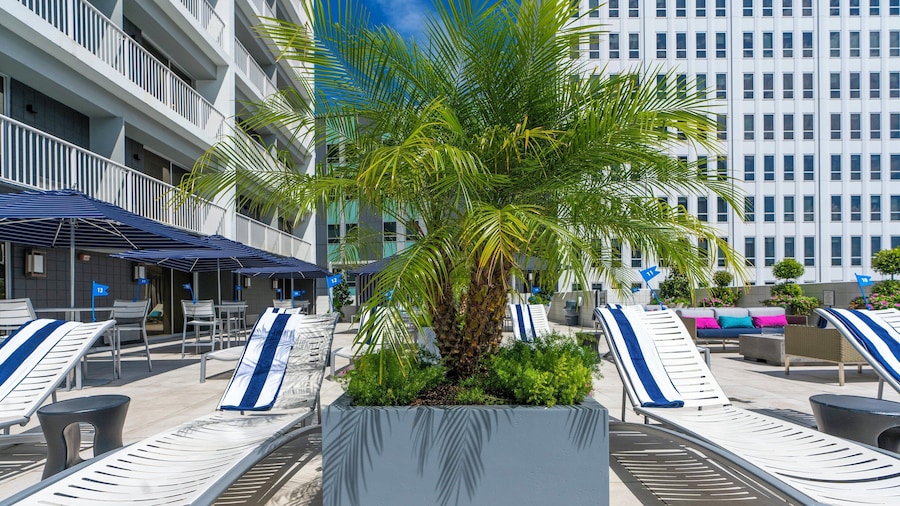 Holiday Inn New Orleans - Downtown Superdome by IHG