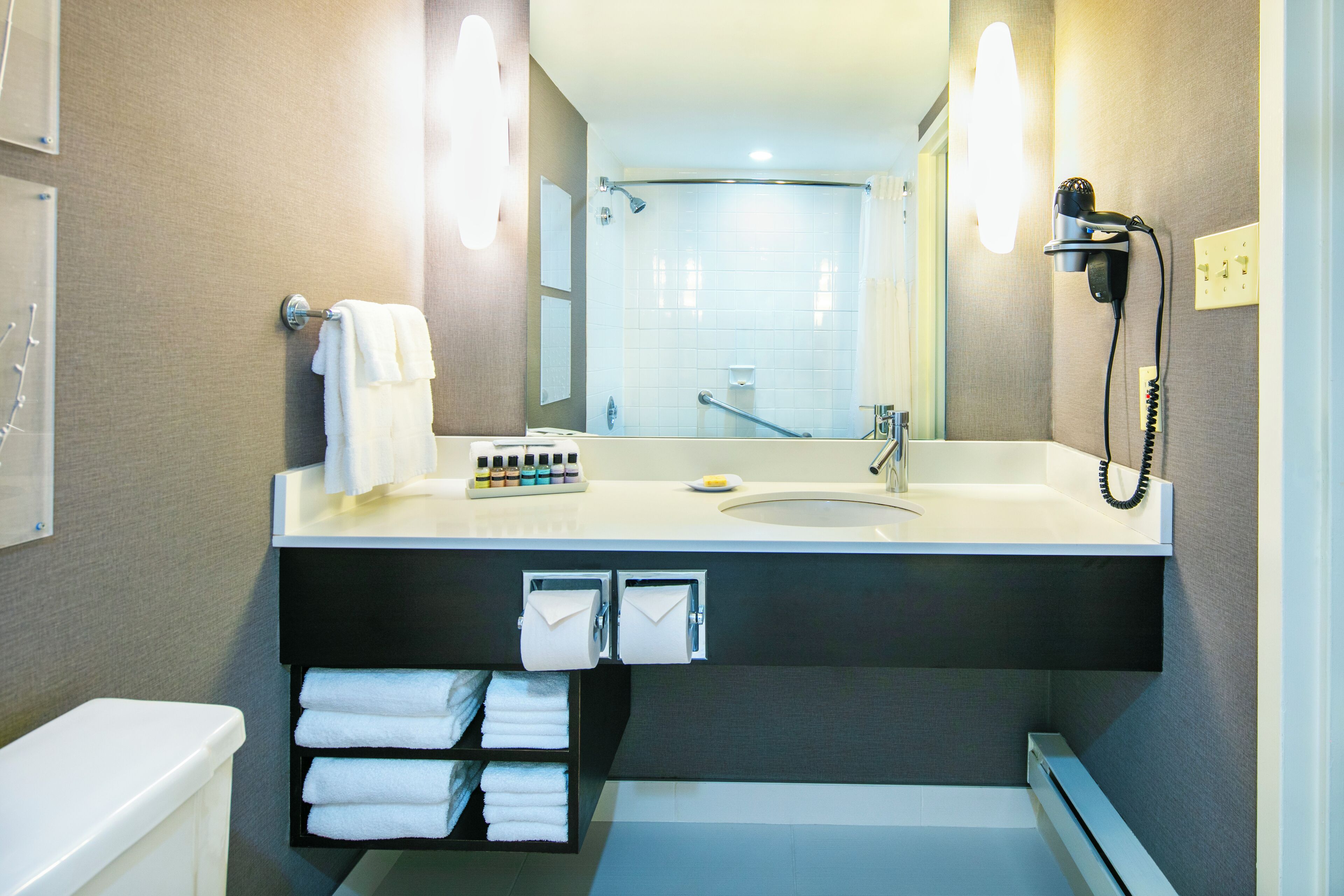 Photo - Cambridge Suites Hotel Halifax