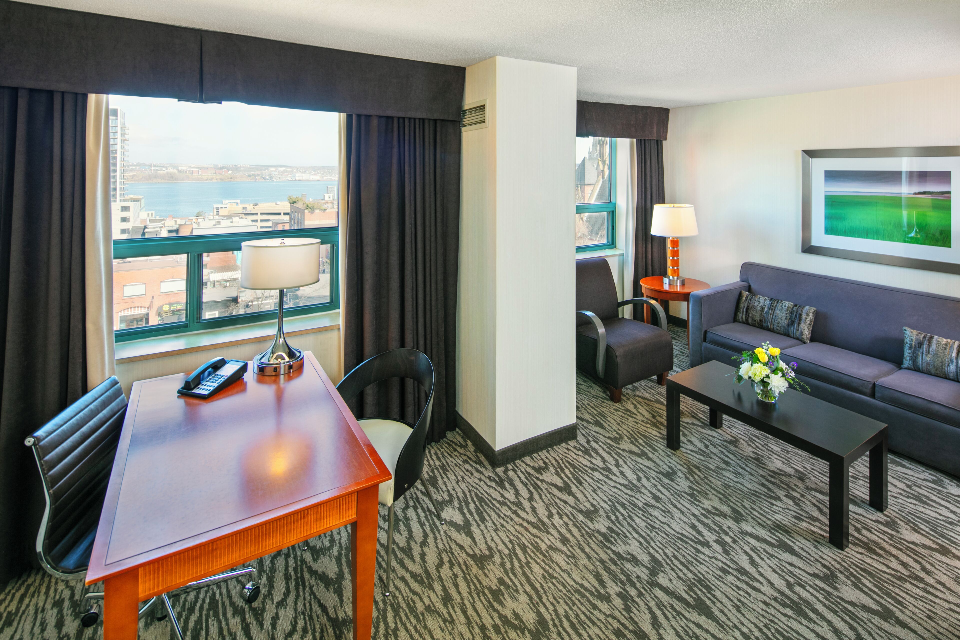 superior suite (1 bedroom king) | living area | flat-screen tv, ipod dock