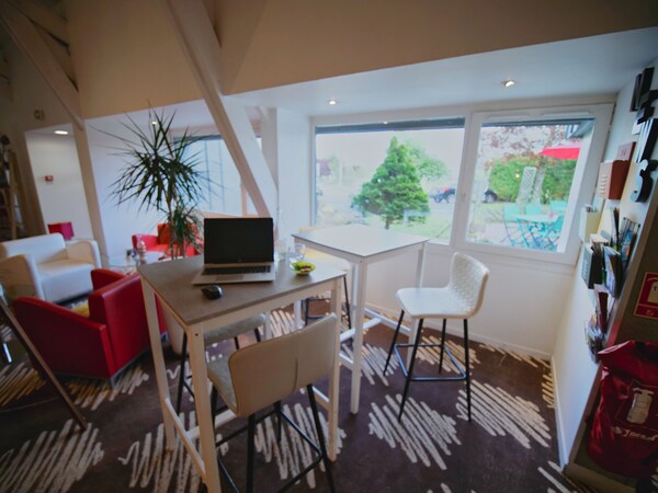 Hotel Ibis Nemours - Nemours