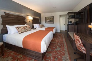 Egyptian cotton sheets, premium bedding, pillowtop beds, desk - The Vine Inn Davis (Davis)