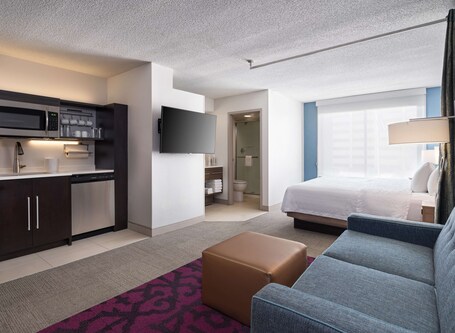 Home2 Suites by Hilton Indianapolis Keystone Crossing - Image 40