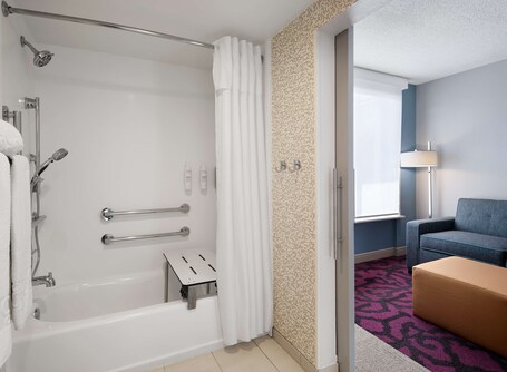 Home2 Suites by Hilton Indianapolis Keystone Crossing - Image 32
