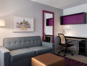 1 bedroom, premium bedding, down comforters, desk