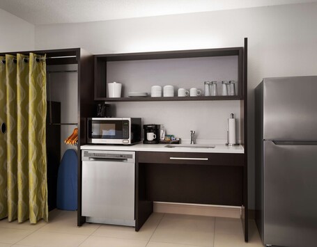 Home2 Suites by Hilton Indianapolis Keystone Crossing - Image 38