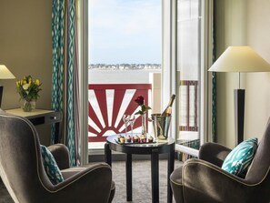 Premium bedding, in-room safe, desk, soundproofing - Mercure La Baule Majestic (La Baule-Escoublac)