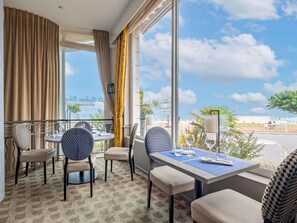 Unclassified image, 2 of 93, button - Mercure La Baule Majestic (La Baule-Escoublac)