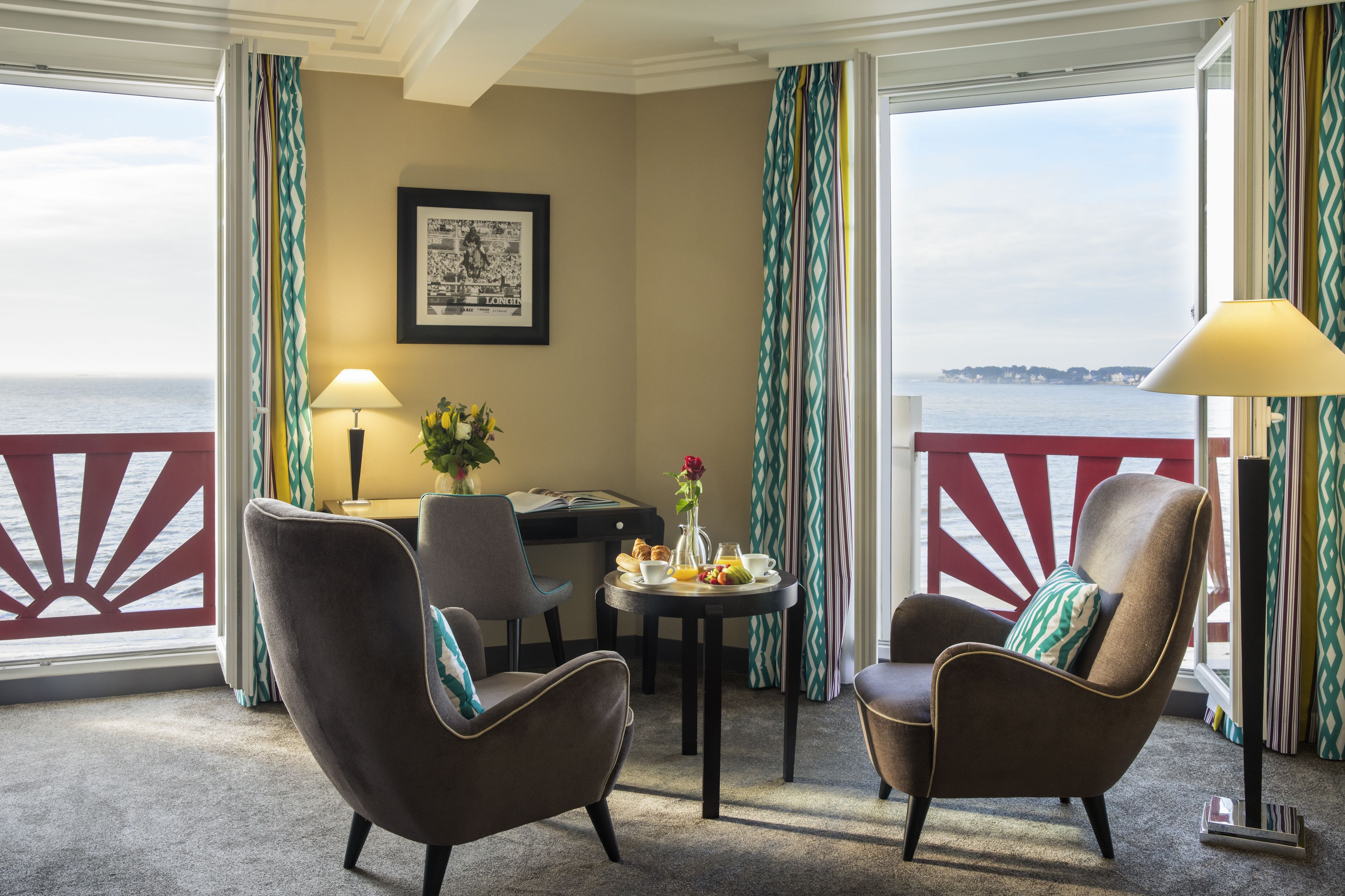 junior suite, 1 king bed | view from room