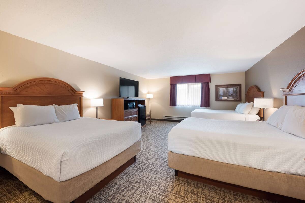 standard room, 2 queen beds, non smoking, refrigerator & microwave | pillow-top beds, in-room safe, desk, iron/ironing board