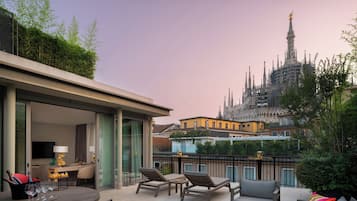 Duomo Terrace Penthouse One Bedroom | 2 Schlafzimmer, hochwertige Bettwaren, Minibar, Zimmersafe