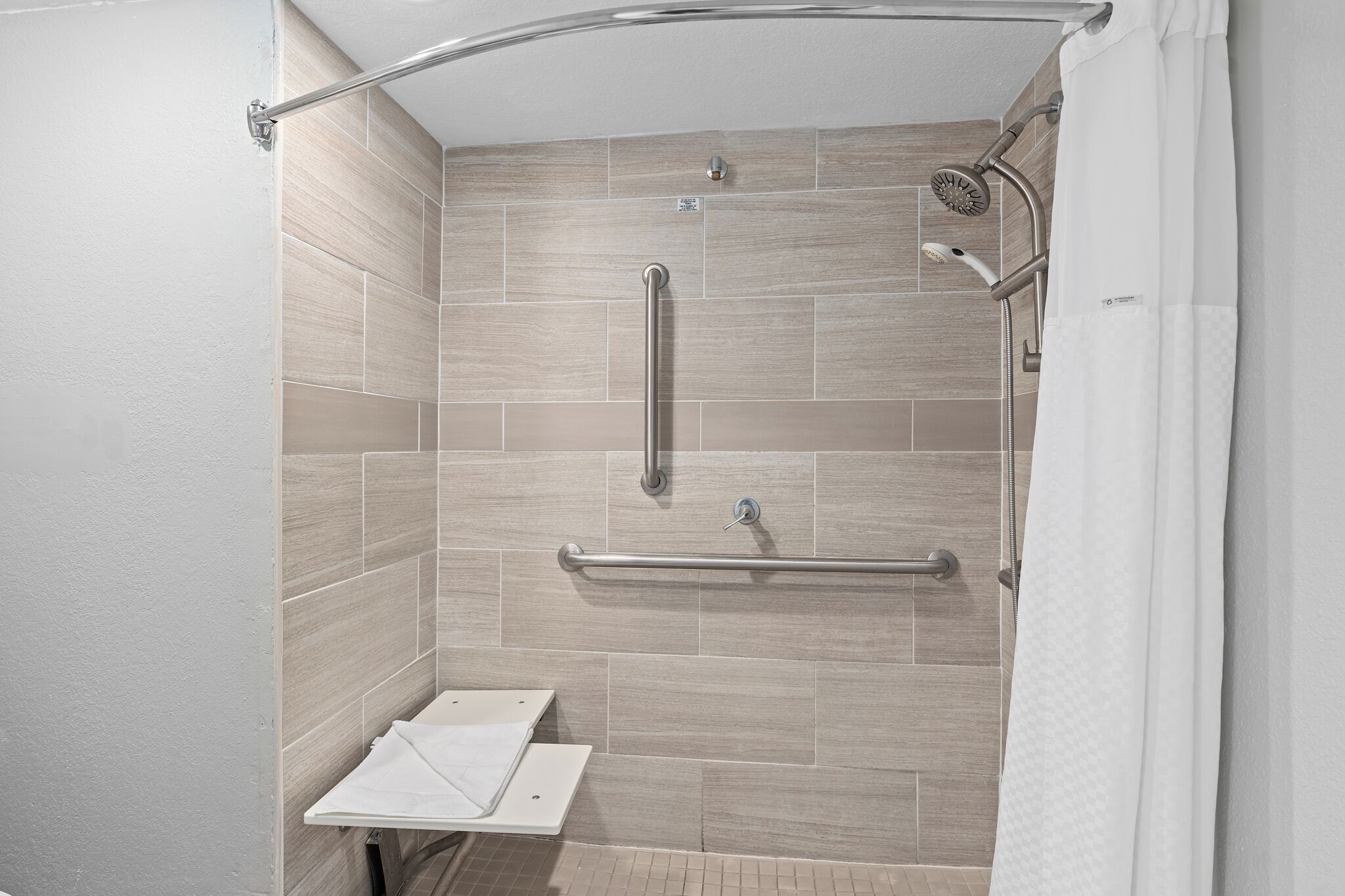 Foto - Baymont by Wyndham Orlando East