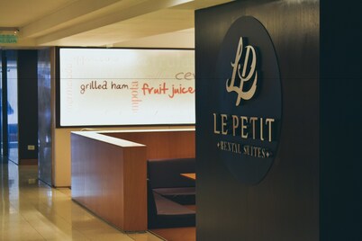 CH Le Petit Suites