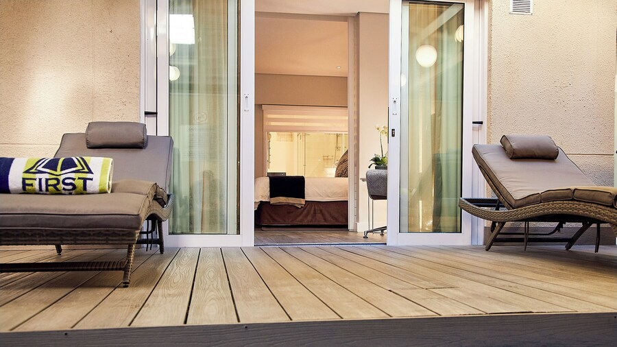 First Group Riviera Suites