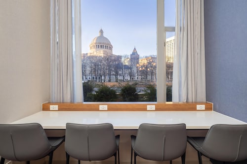 The Midtown Hotel MOD Collection by Sonesta