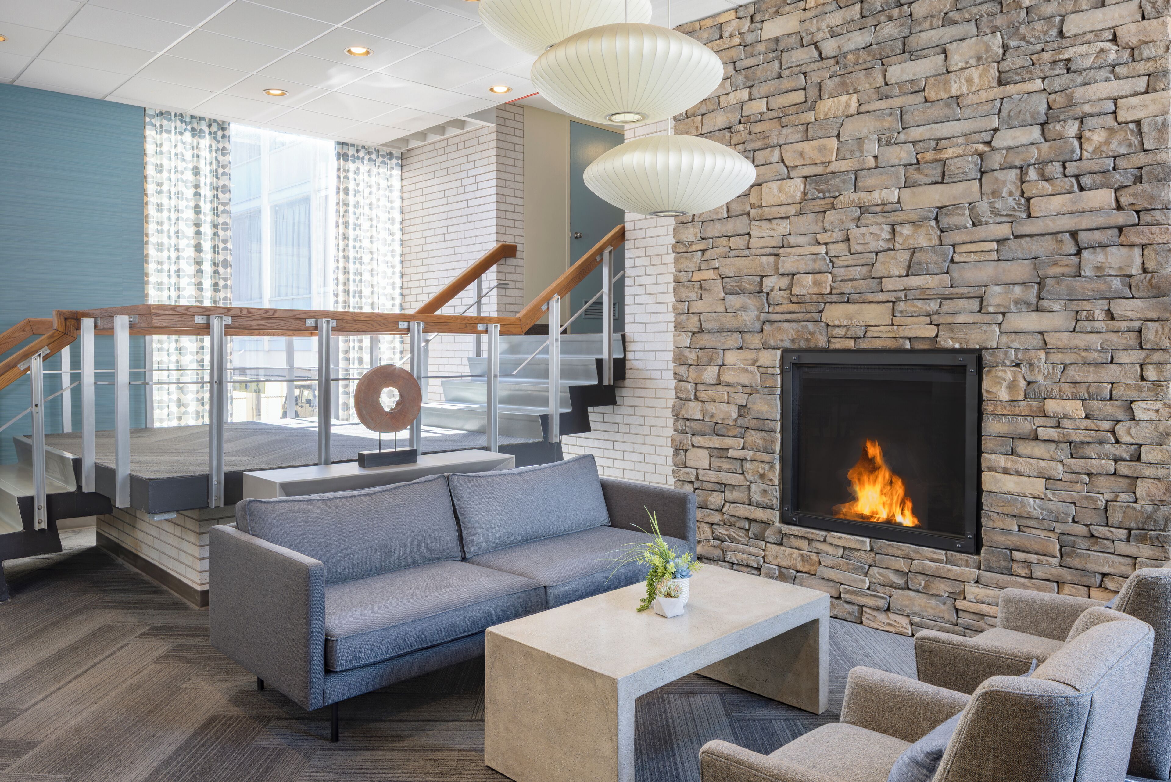 ロビー応接スペース